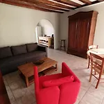 : Les Flambeaux Holiday home *