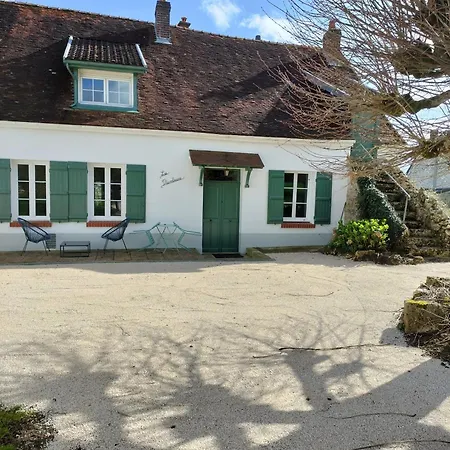 Holiday home : Les Flambeaux Mareuil-en-Brie